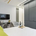 Lumina Design With Beautiful View * وارسو