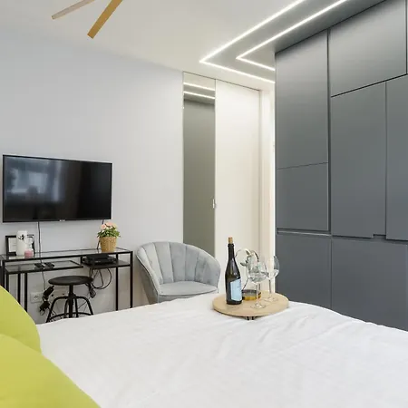 Lumina Design With Beautiful View * Warsaw