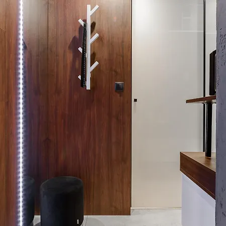 Lumina Design With Beautiful View Apartment Warsaw