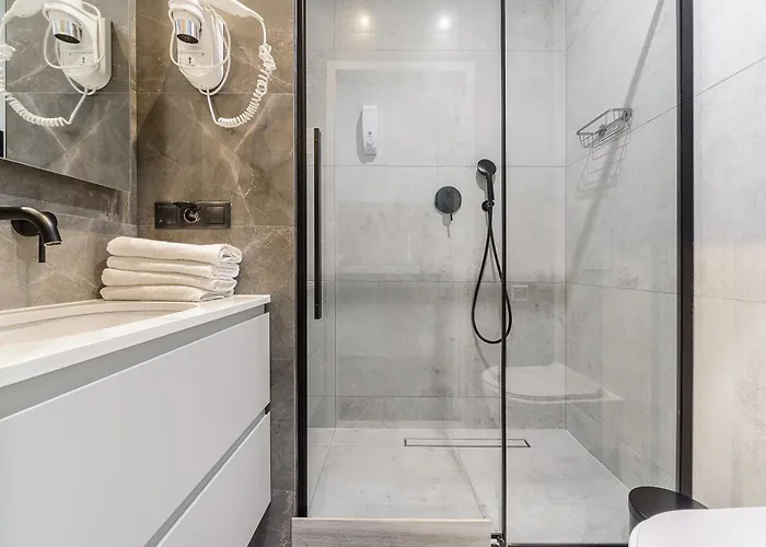 Lumina Design With Beautiful View Apartman Varsó