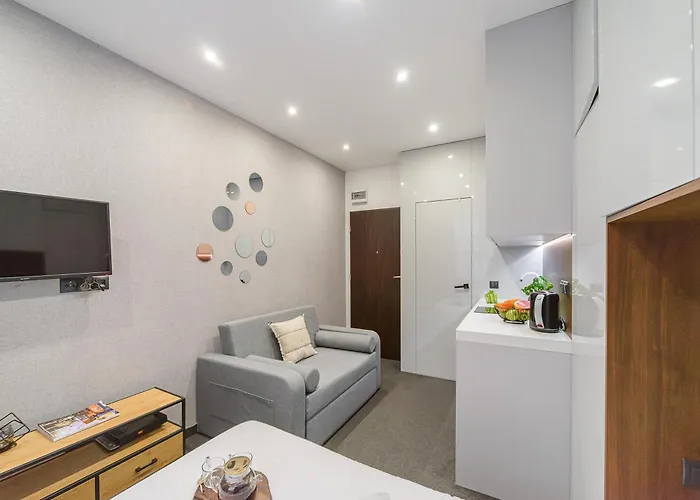 Lumina Design With Beautiful View Apartman Varsó