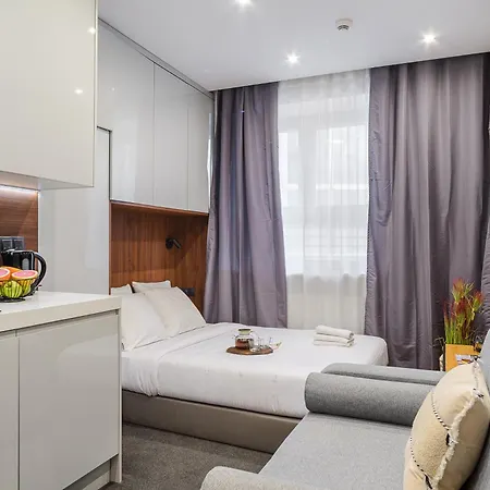 Lumina Design With Beautiful View Apartament