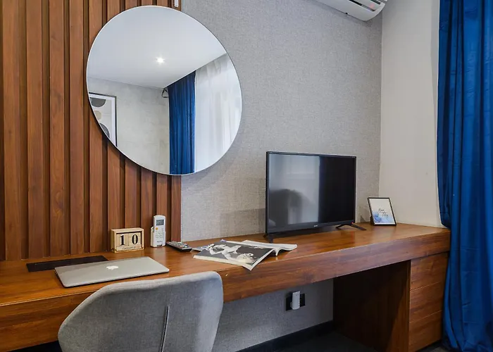 Lumina Design With Beautiful View * وارسو